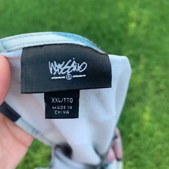 Paint Streak Artistic Dress - Picture 14 of 16